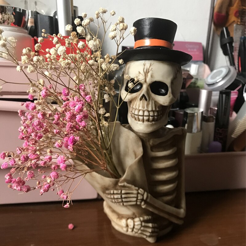 Skull Vase