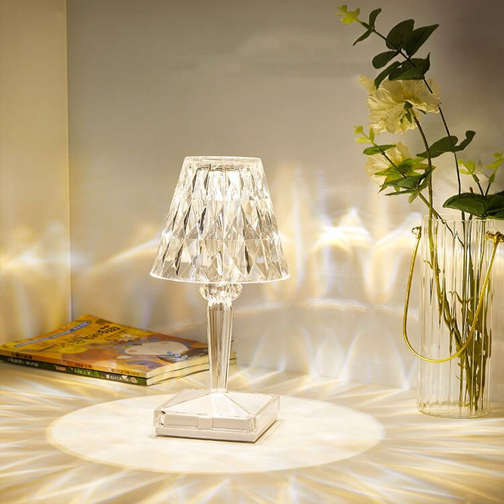 Diamond-Style Table Lamp